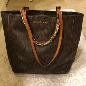 Michael Kors purse